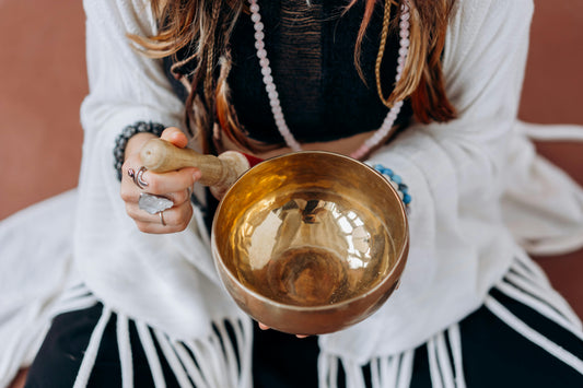 Sound Healing with Singing Bowls: A Daily Practice