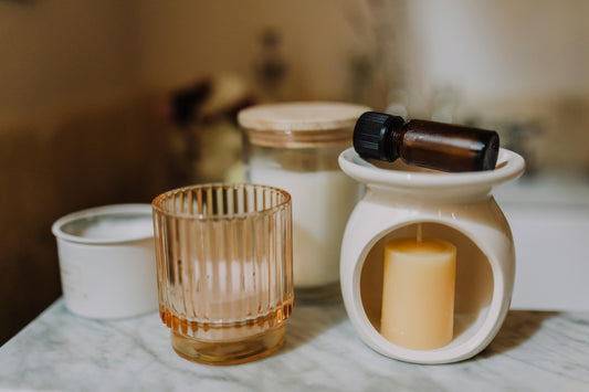 Oil Burners vs. Diffusers: What’s Best for Your Sacred Space?