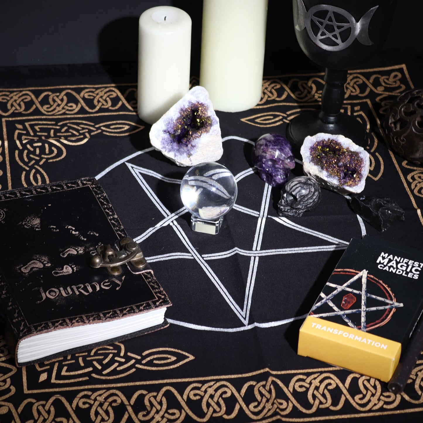 Esoteric Fringed Altar Cloth – Pentacle Symbol for Witchcraft & Ritual